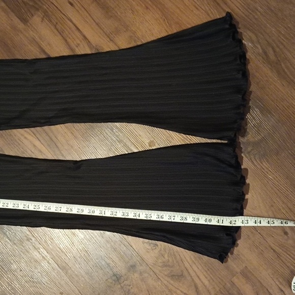 Arthur Black Gathered Pleated Ribbed Flare Leg Pants A6 - Picture 3 of 8